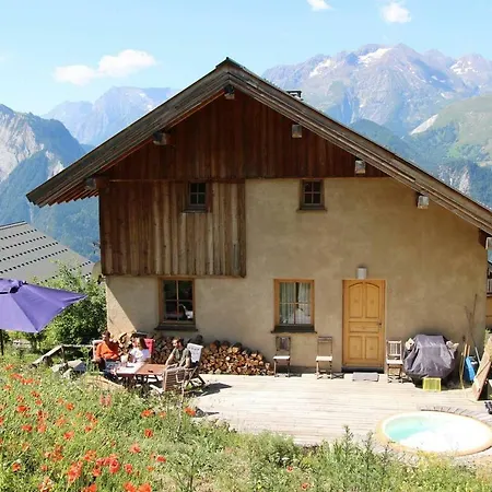 Les Ecrins Chalet *